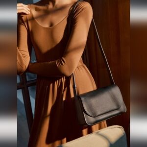 Cuyana Concertina Shoulder Bag. Includes Dust Bag.